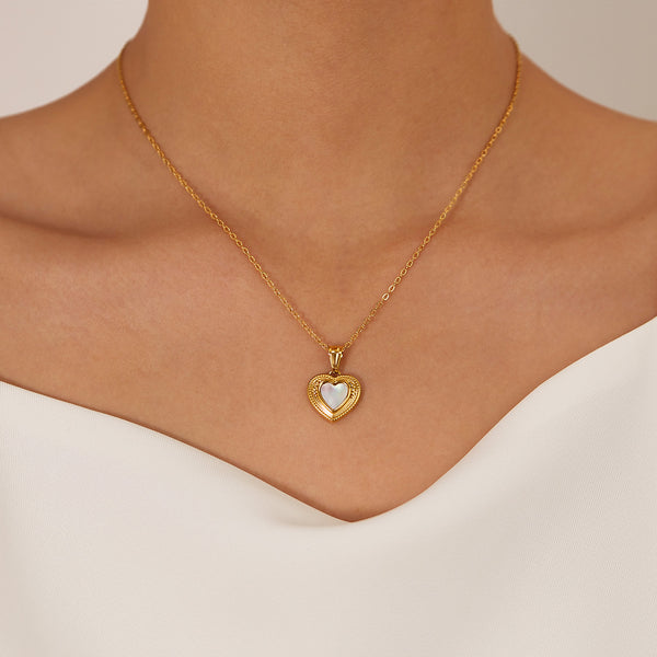 Romantic Women's Gold Heart Pendant Necklace with Mother of Pearl Inlay – Timeless Elegance, Perfect Gift-Women's Necklace-SunnyHouse Jewelry