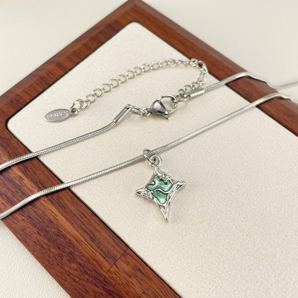 Unique Women's Star Pendant Necklace with Green Enamel – Stylish Stainless Steel Chain, Perfect for Everyday Wear-Women's Necklace-SunnyHouse Jewelry