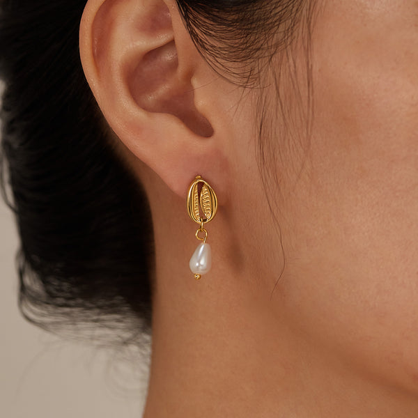 Women’s Gold Cowrie Shell Pearl Drop Earrings – Elegant Seashell Dangle Earrings with Simulated Pearls, Ocean-Inspired Jewelry for Women and Girls-Women's Earrings-SunnyHouse Jewelry