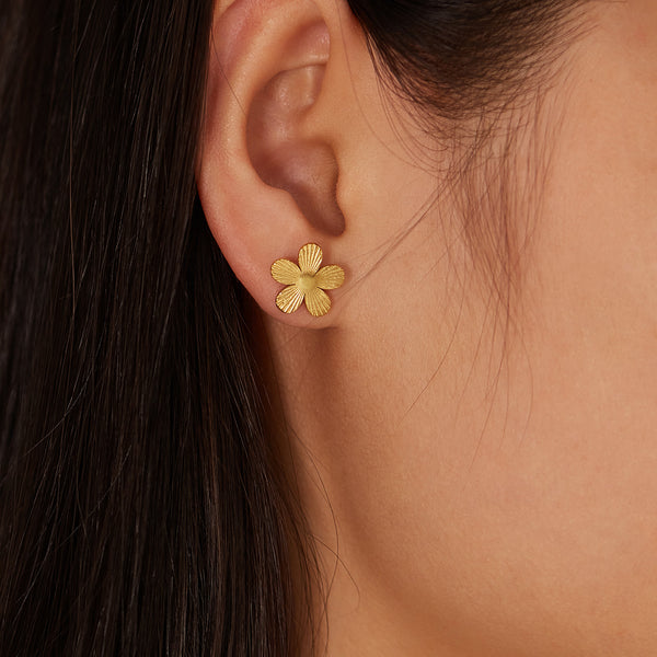 Women's Gold Floral Stud Earrings - Textured Daisy Design for a Refreshing Look-Women's Earrings-SunnyHouse Jewelry