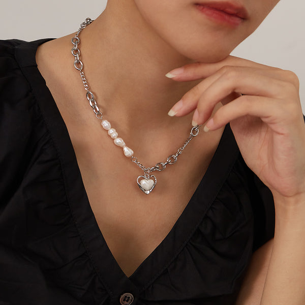 Women’s Simple Fashion Pendant Necklace with Freshwater Pearls and Heart Charm – Dainty Chain Jewelry for Everyday Wear-Women's Necklace-SunnyHouse Jewelry
