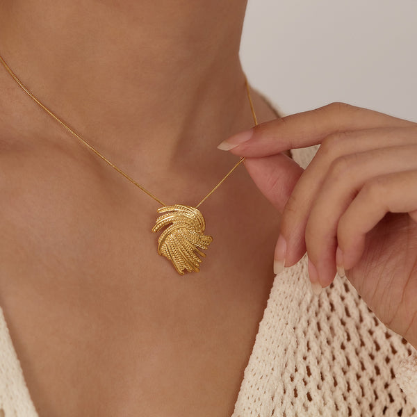 Women’s Elegant Gold Twisted Rope Pendant Necklace – Durable Hypoallergenic Fashion Jewelry Gift-Women's Necklace-SunnyHouse Jewelry