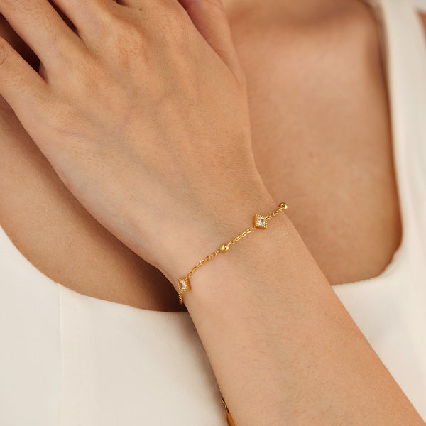 18K Gold‑Plated Titanium Stainless Steel Princess‑Cut CZ Station Bracelet for Women – Adjustable Dainty Hypoallergenic & Tarnish‑Resistant Jewelry Gift-Women's Bangle-SunnyHouse Jewelry