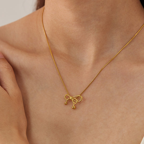 Women’s Titanium Stainless Steel Bow Pendant Necklace – Gold-Plated Snake Chain, Cute and Elegant Hypoallergenic Jewelry for Daily Wear and Gifting-Women's Necklace-SunnyHouse Jewelry