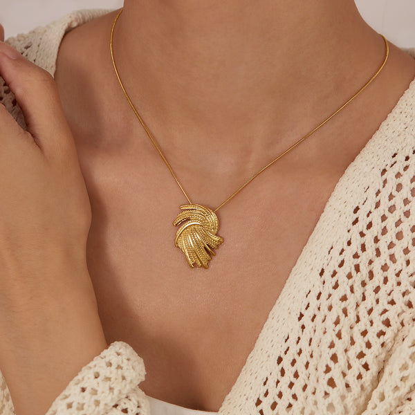 Women’s Elegant Gold Twisted Rope Pendant Necklace – Durable Hypoallergenic Fashion Jewelry Gift-Women's Necklace-SunnyHouse Jewelry