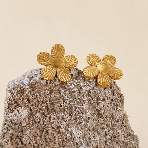 Women's Gold Floral Stud Earrings - Textured Daisy Design for a Refreshing Look-Women's Earrings-SunnyHouse Jewelry