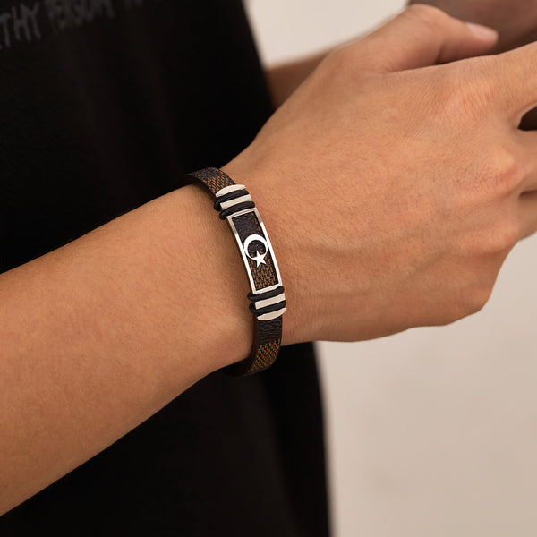 Men's Titanium Stainless Steel Bracelet with Crescent and Star Design - Elegant Islamic Motif, Durable and Hypoallergenic-Men's Bracelet-SunnyHouse Jewelry