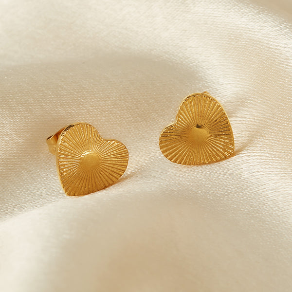 Women's Radiant Gold Heart Stud Earrings - Sunburst Design for Elegant Charm-Women's Earrings-SunnyHouse Jewelry